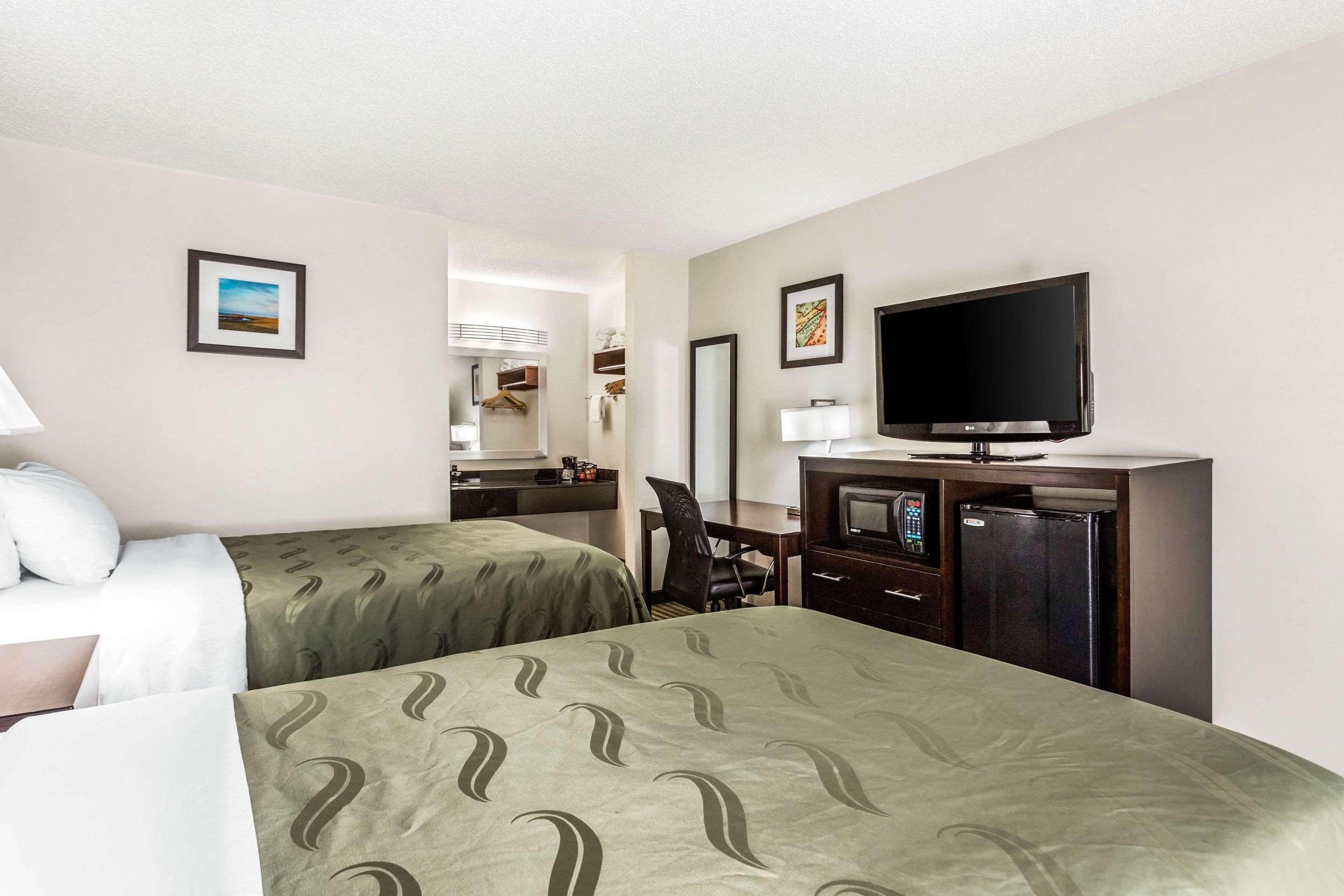 Quality Inn Lancaster Exterior photo