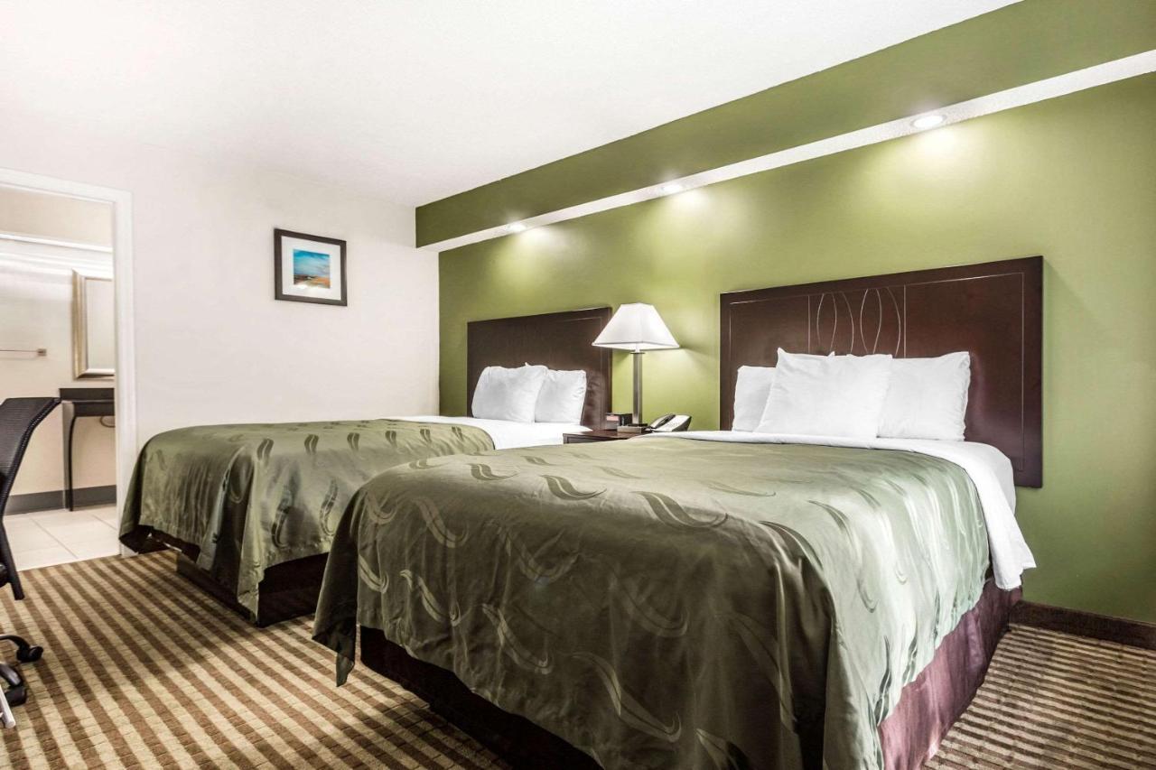 Quality Inn Lancaster Exterior photo